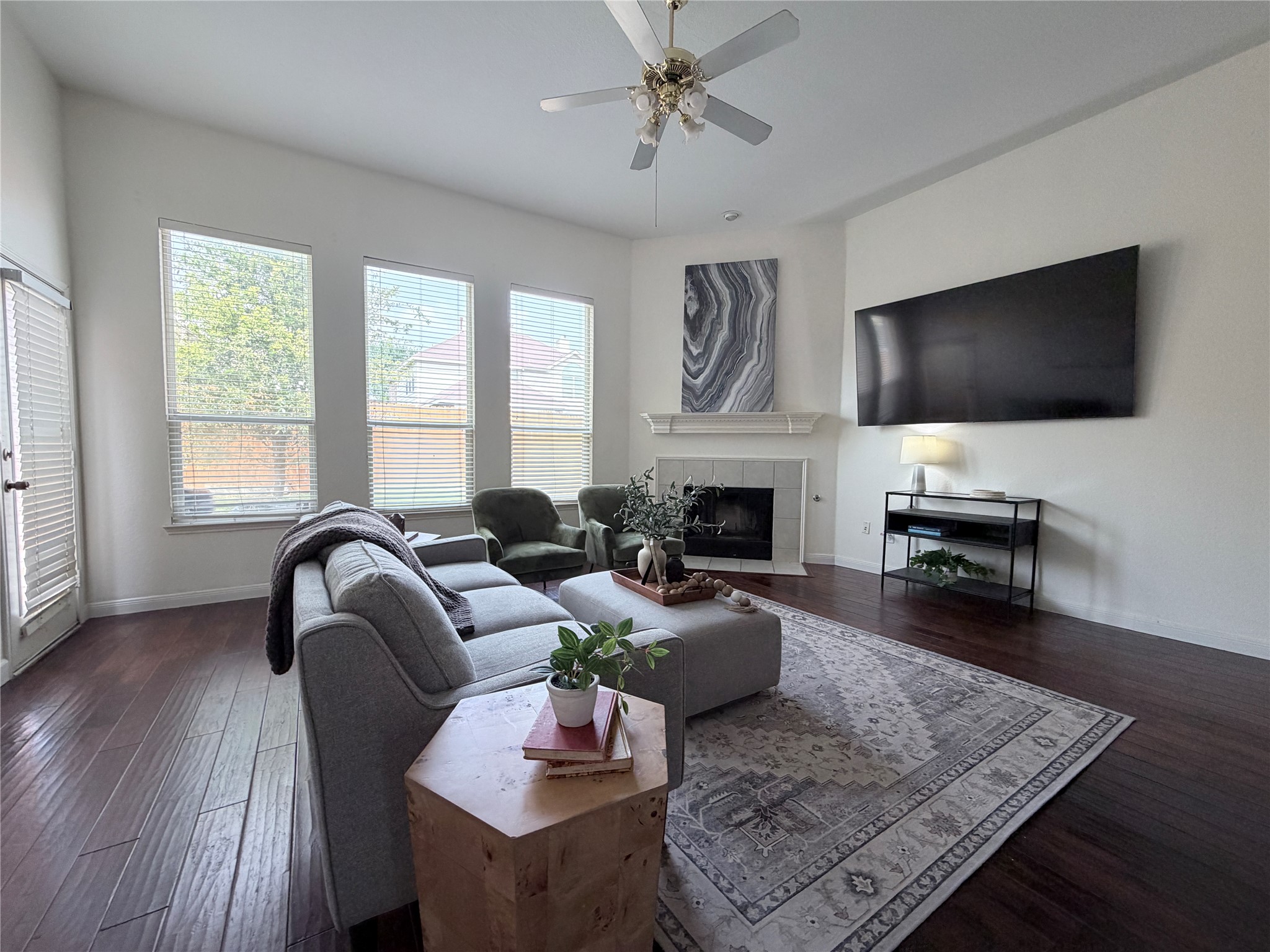 1209 Crabtree Street Garland TX 75040