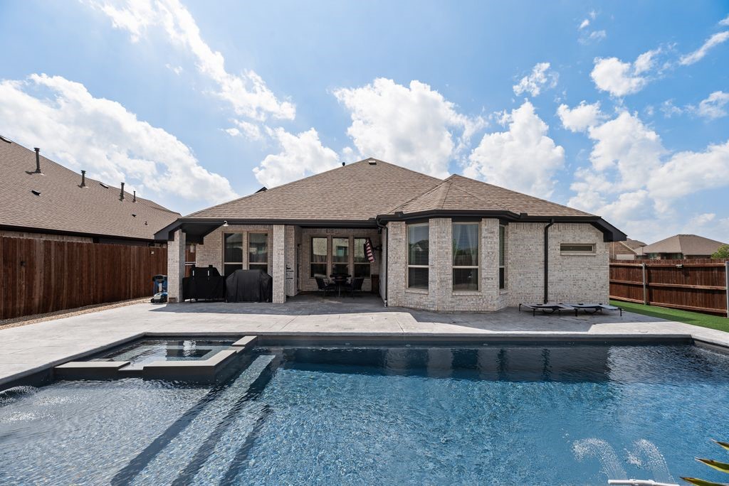 1301 Lone Hill Lane Forney TX 75126