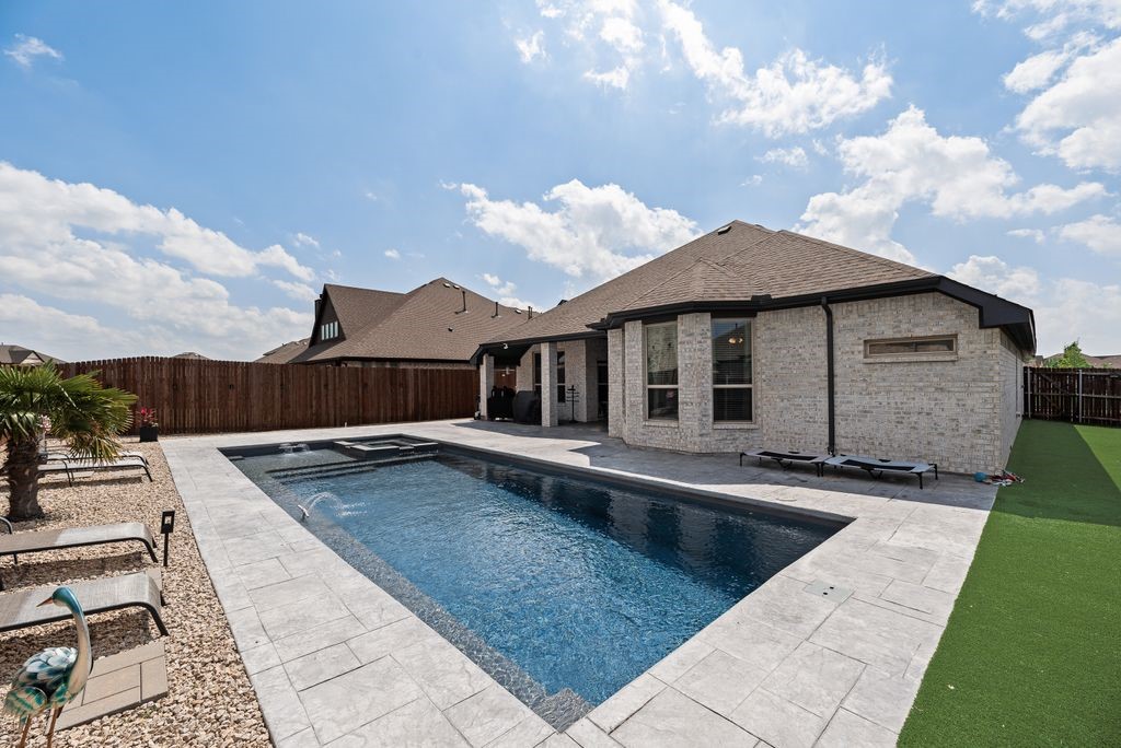 1301 Lone Hill Lane Forney TX 75126