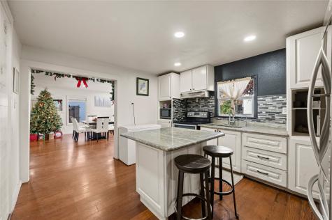 4404 Newman Drive Haltom City TX 76117