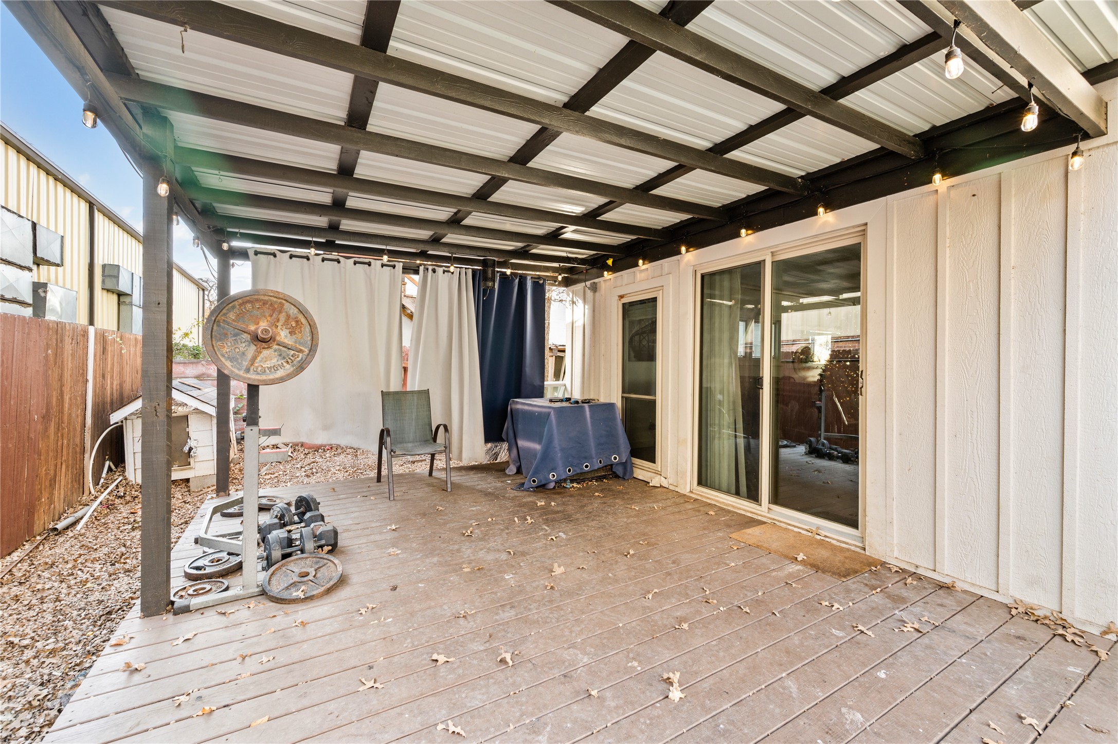 4404 Newman Drive Haltom City TX 76117