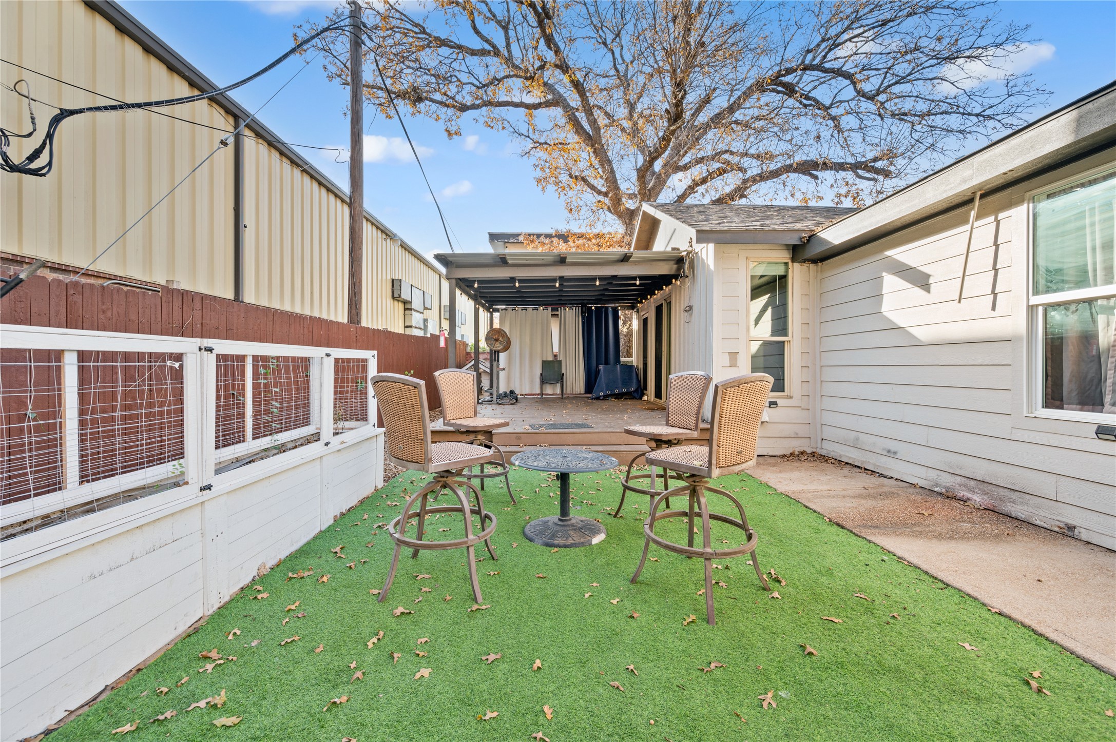 4404 Newman Drive Haltom City TX 76117