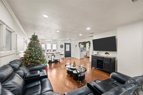 4404 Newman Drive Haltom City TX 76117