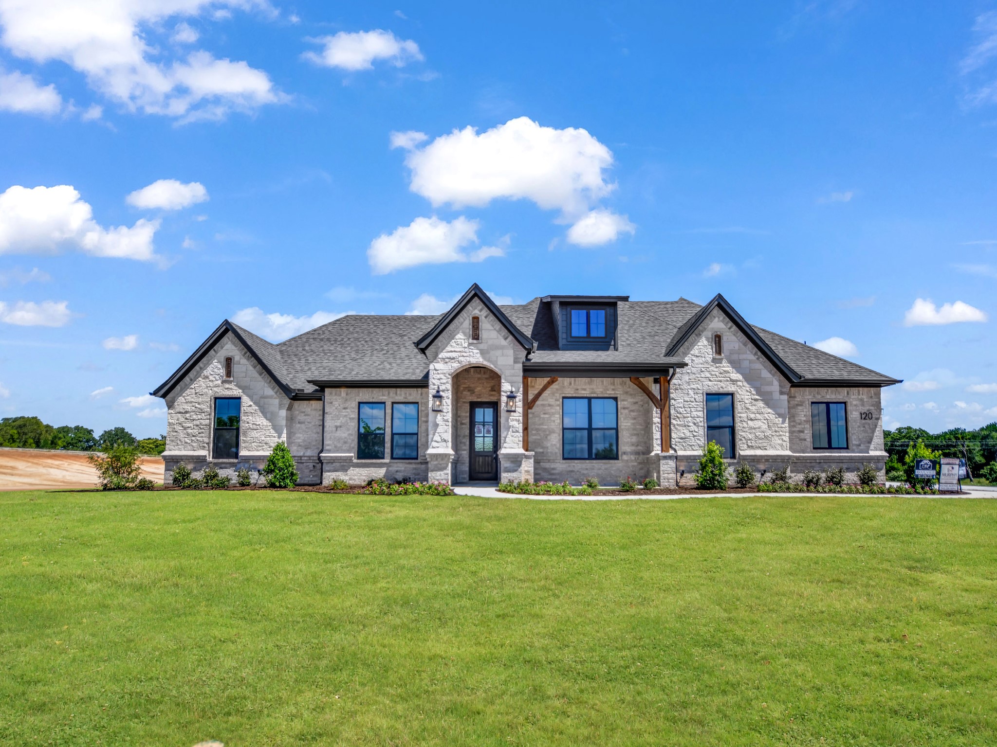 120 Turtle Back Ridge Decatur TX 76234