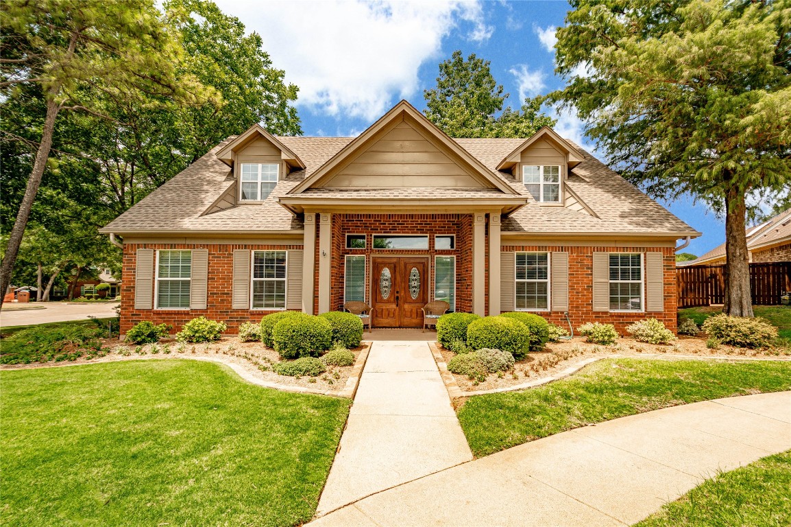 1916 Kings Court Flower Mound TX 75028