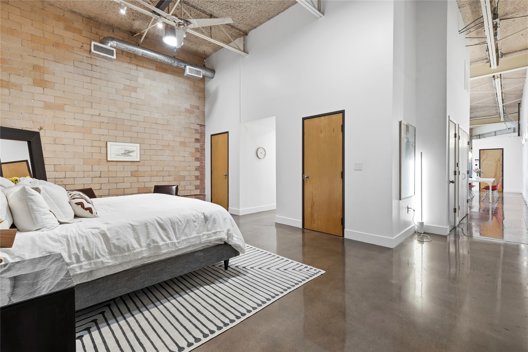 335 S Hall Street Dallas TX 75226