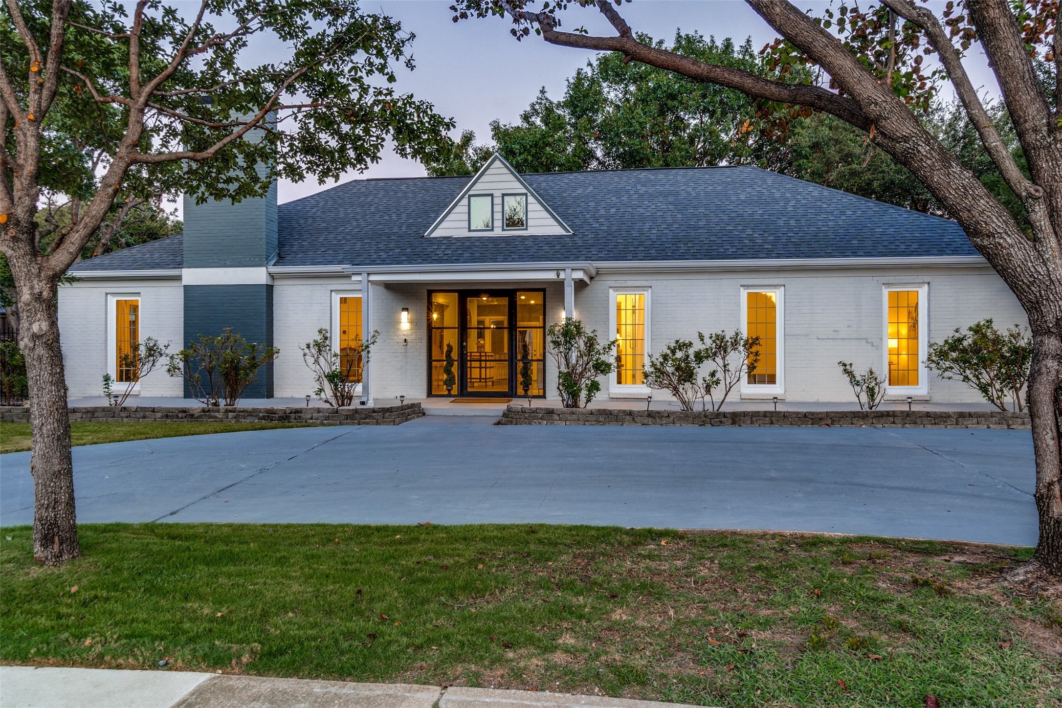 10316 Boedeker Street Dallas TX 75230