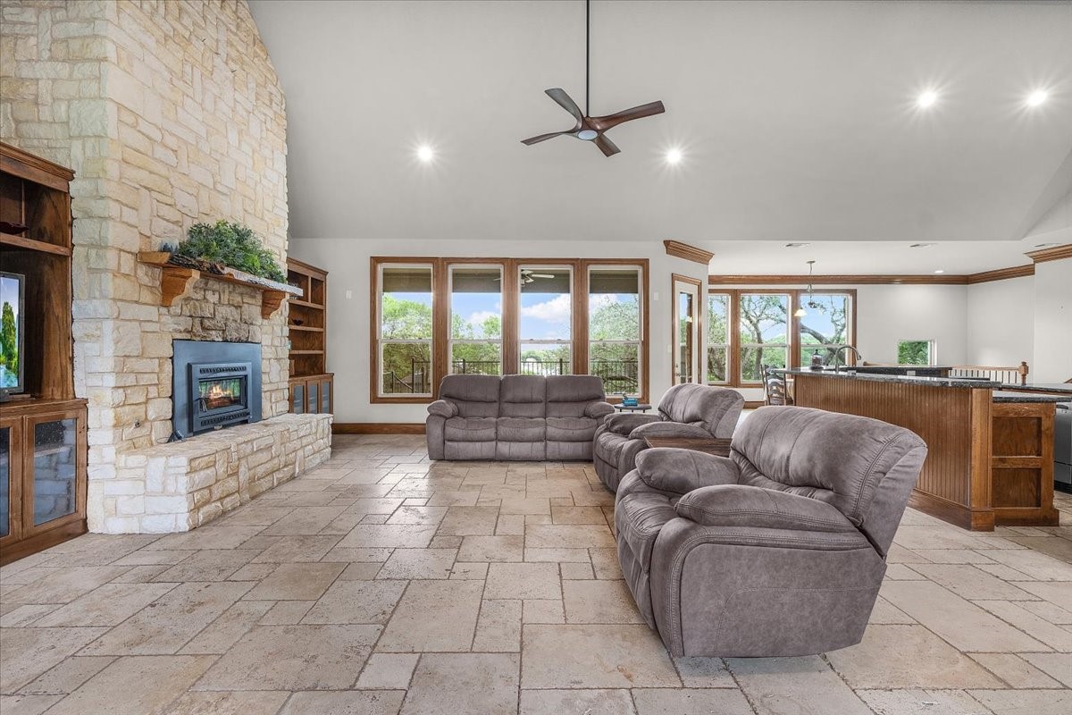 10021 Yeoman Lane Fort Worth TX 76179