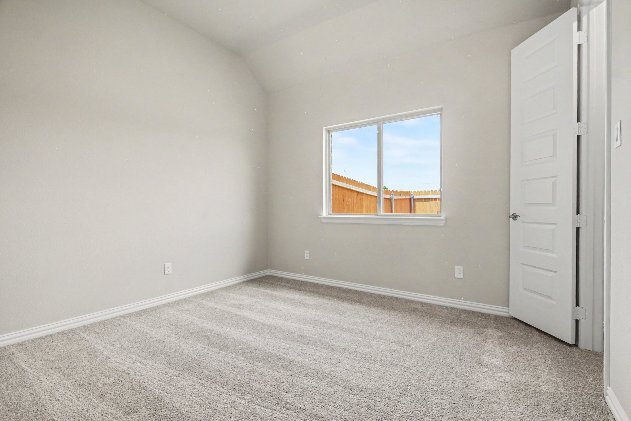 1909 Barrix Lane Desoto TX 75115