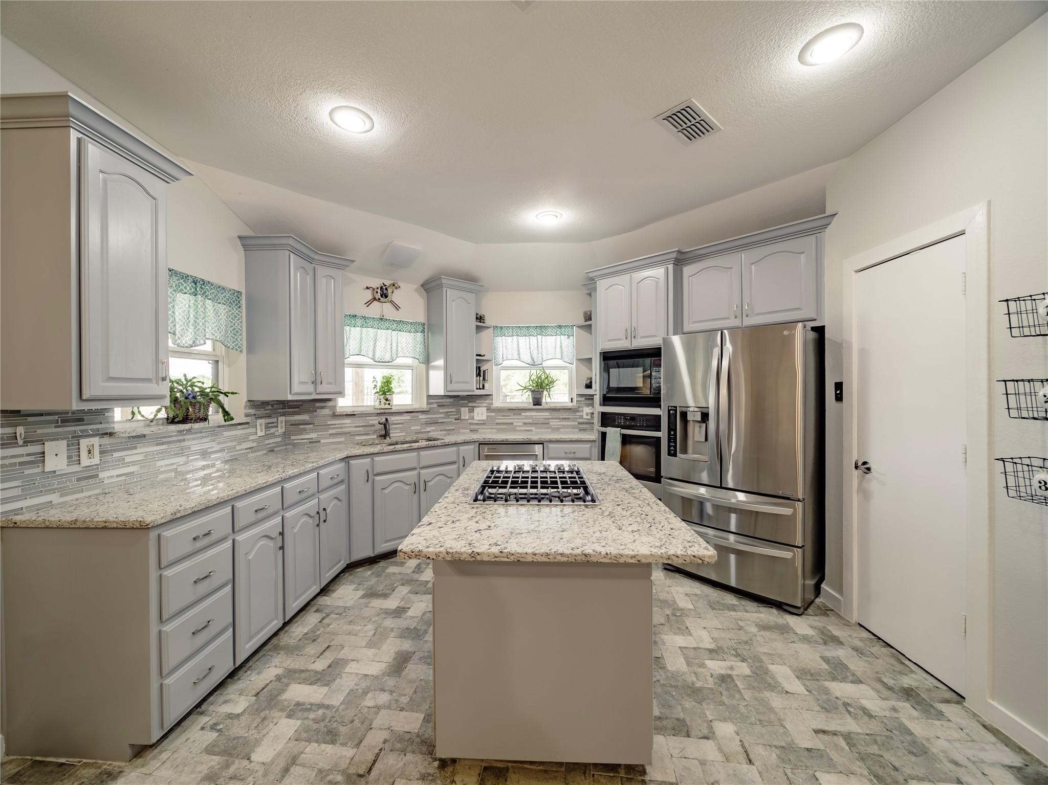 2107 Countryside Drive Denton TX 76208