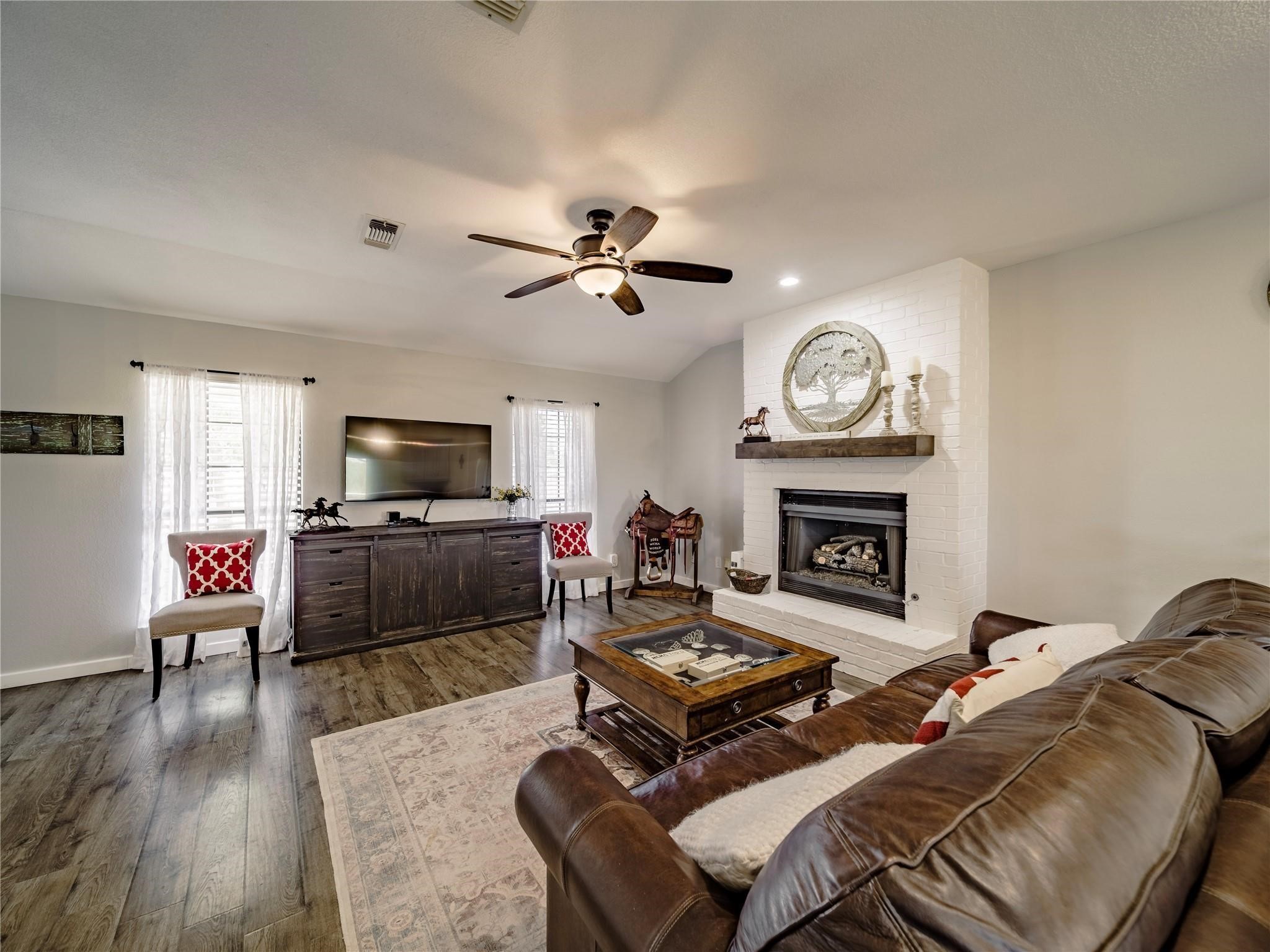 2107 Countryside Drive Denton TX 76208