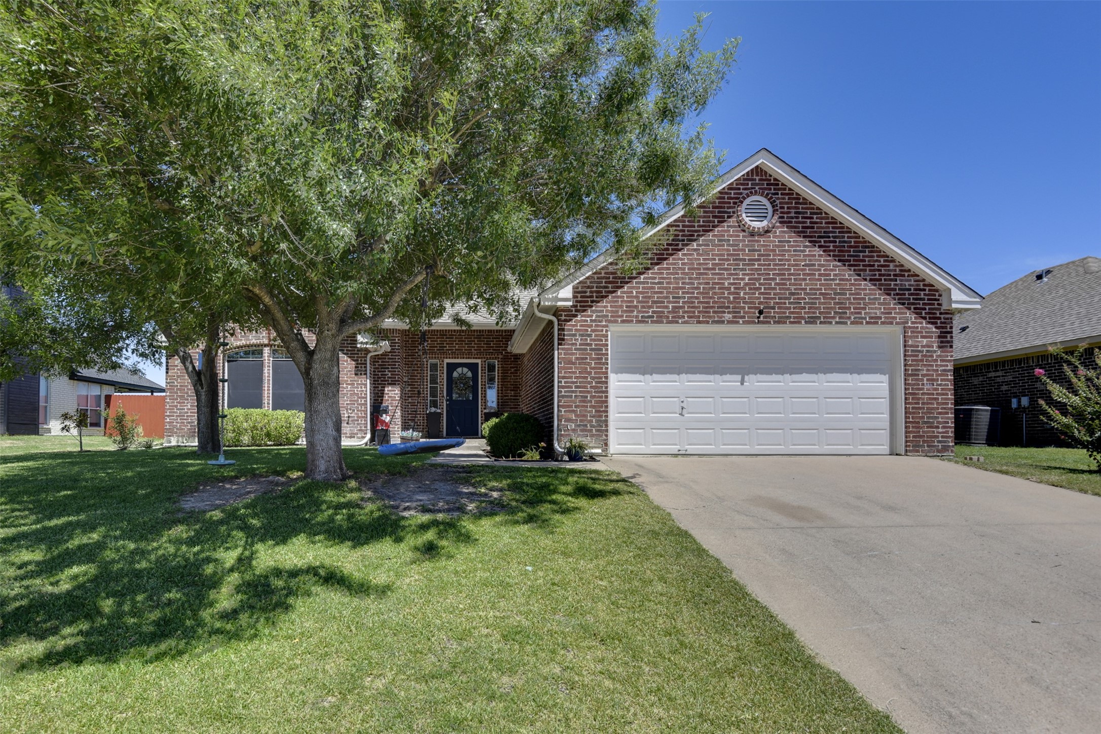 119 Chambers Creek Circle Maypearl TX 76064