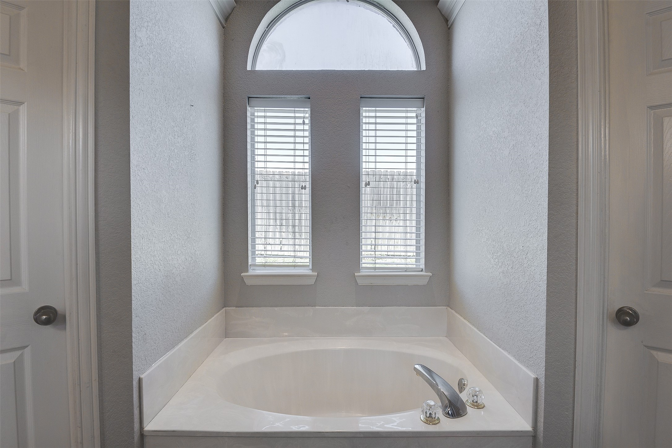 119 Chambers Creek Circle Maypearl TX 76064