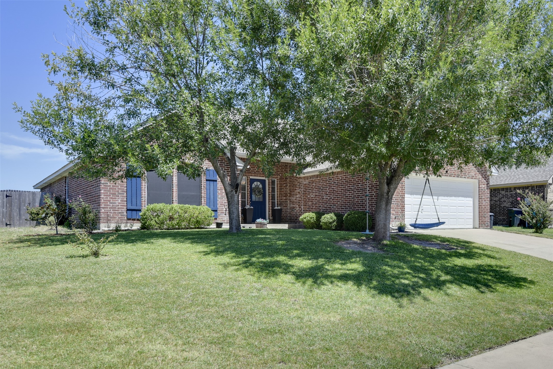 119 Chambers Creek Circle Maypearl TX 76064