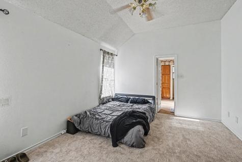 6700 Greenleaf Drive North Richland Hills TX 76182