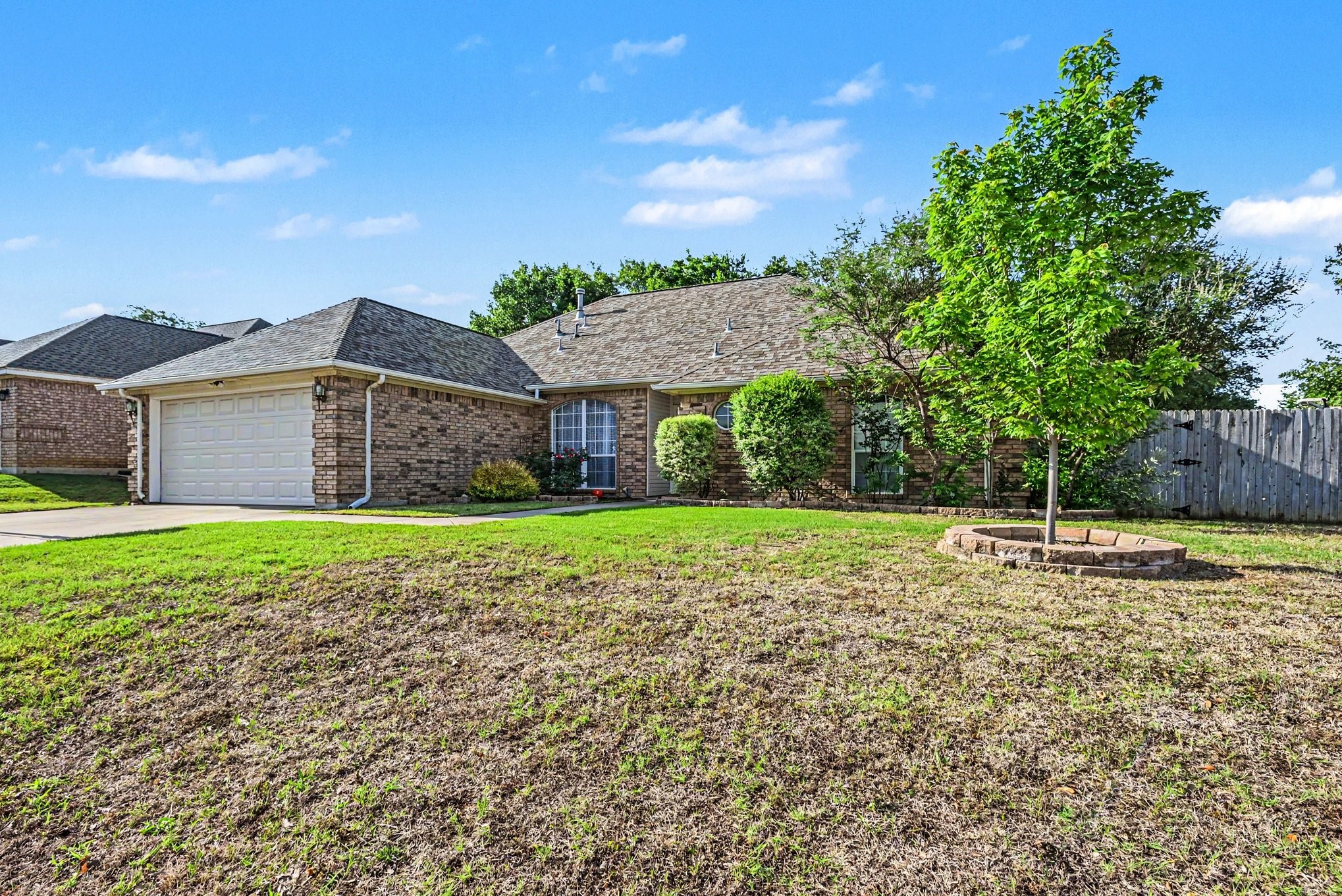 6700 Greenleaf Drive North Richland Hills TX 76182