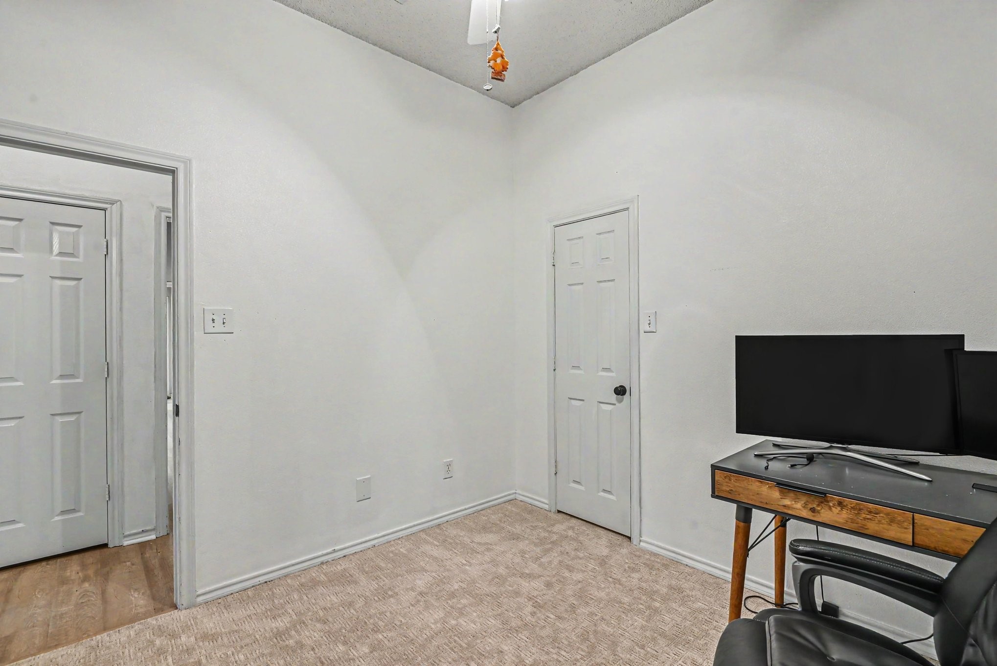 6700 Greenleaf Drive North Richland Hills TX 76182