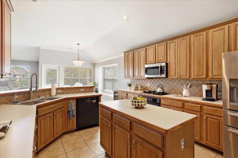 608 Lake Village Drive Mckinney TX 75071