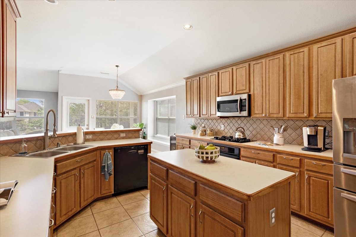 608 Lake Village Drive Mckinney TX 75071