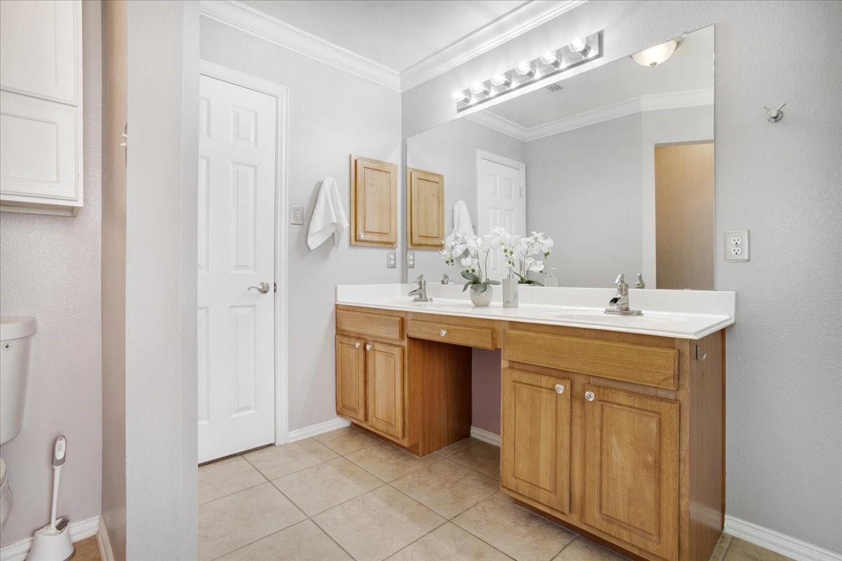 608 Lake Village Drive Mckinney TX 75071