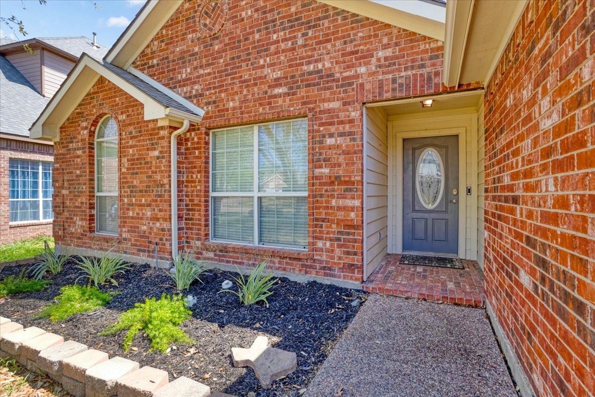 608 Lake Village Drive Mckinney TX 75071