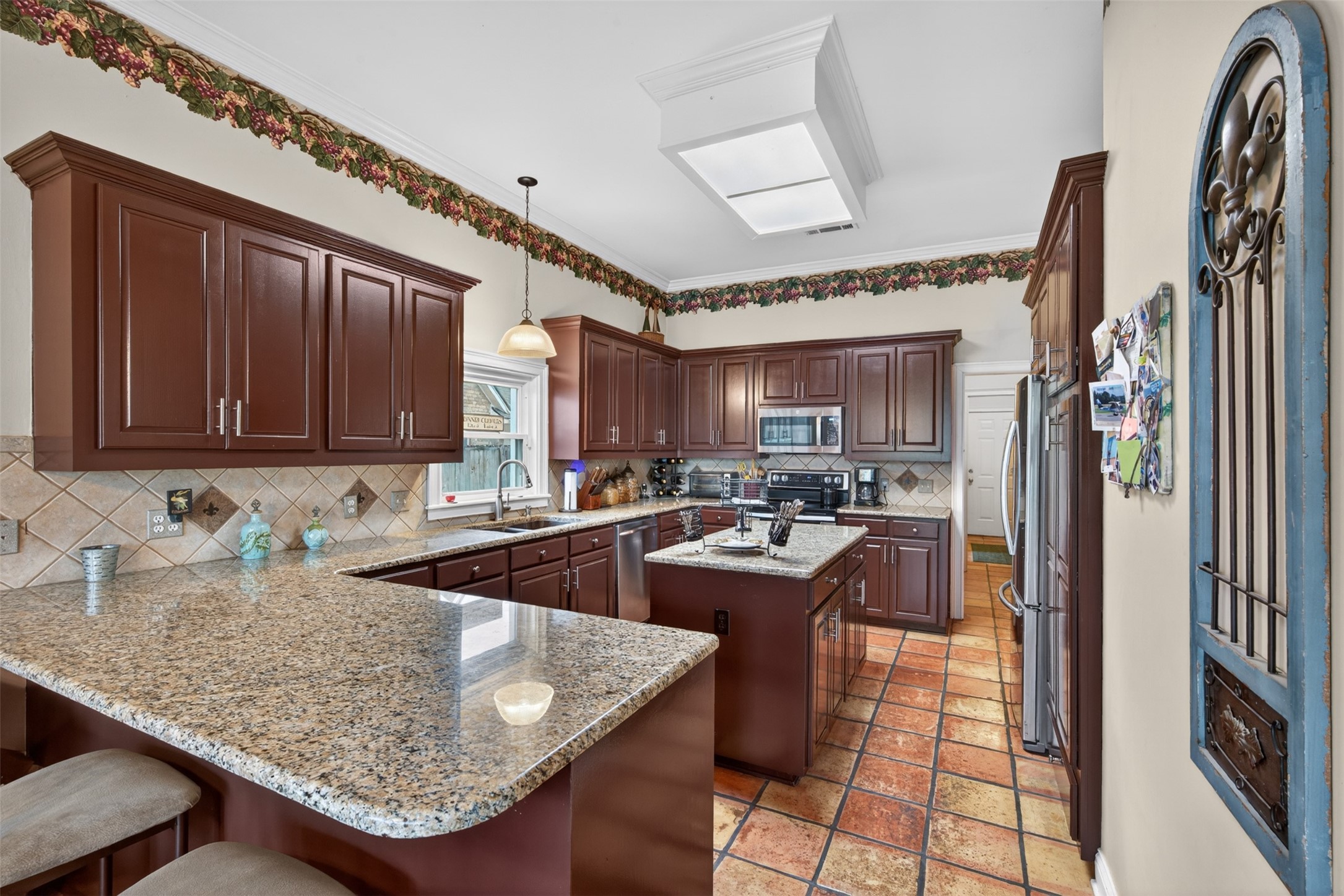 5517 Lake Side Drive Bossier City LA 71111