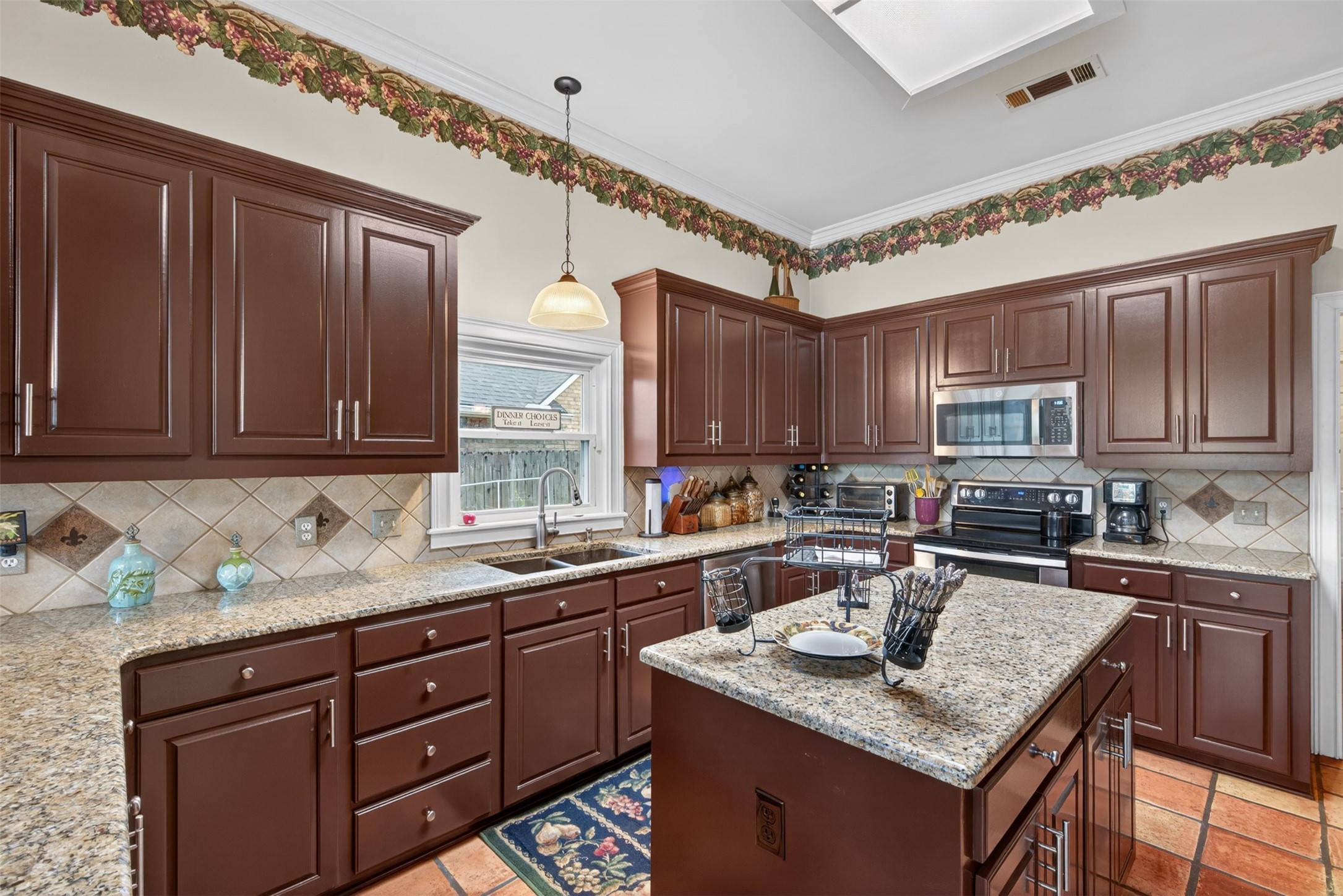 5517 Lake Side Drive Bossier City LA 71111