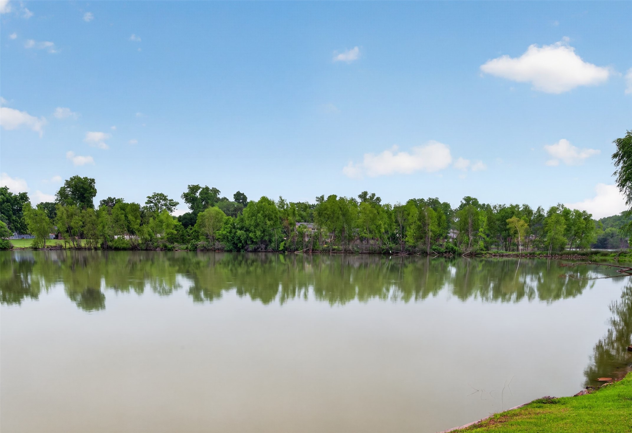 5517 Lake Side Drive Bossier City LA 71111