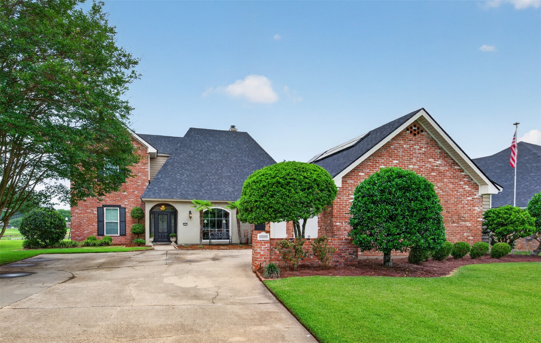 5517 Lake Side Drive Bossier City LA 71111