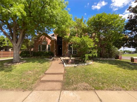 2400 Creekview Drive Plano TX 75093