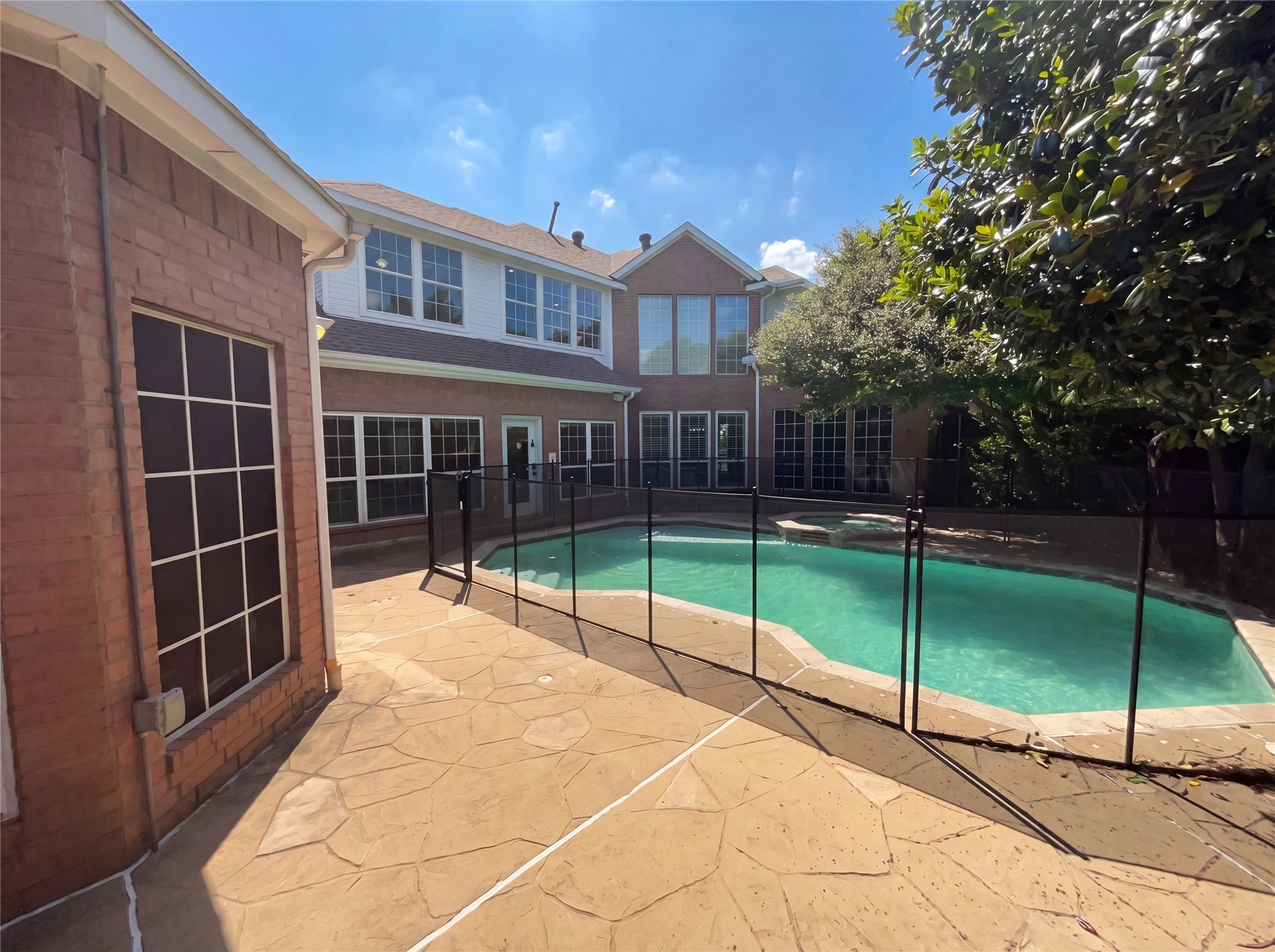 2400 Creekview Drive Plano TX 75093