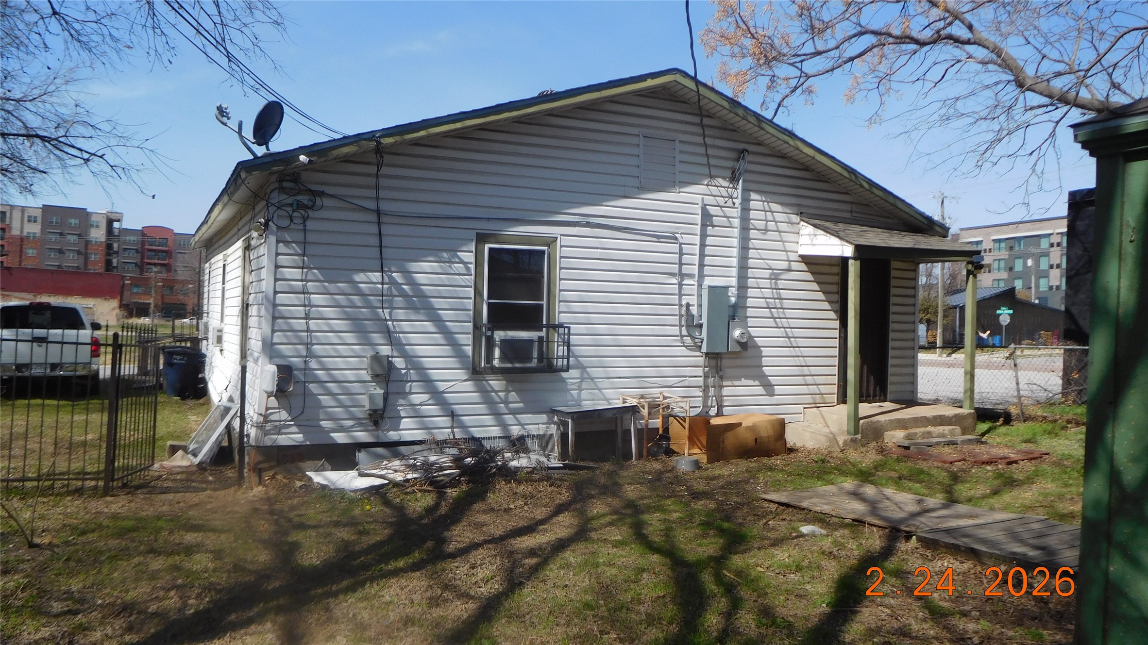 655 Crawford Street Fort Worth TX 76104