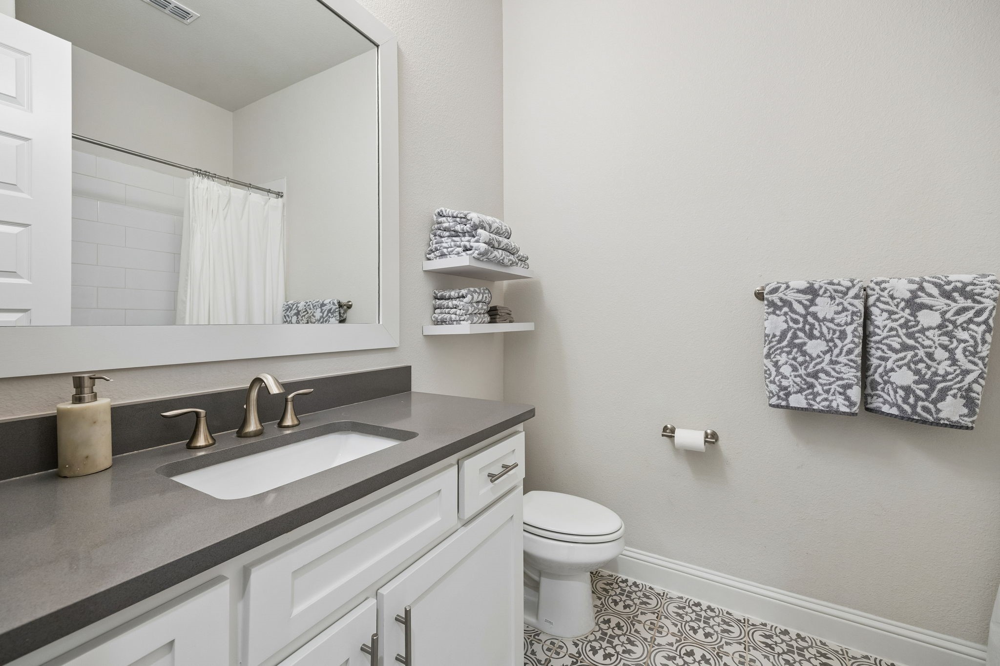2232 Offerande Drive Fort Worth TX 76008