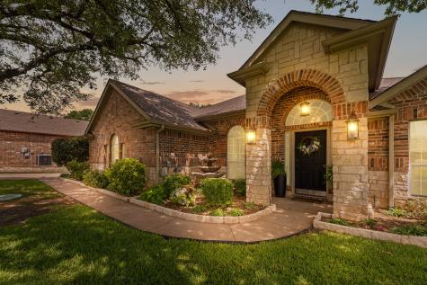 3211 Golden Oaks Circle Granbury TX 76049