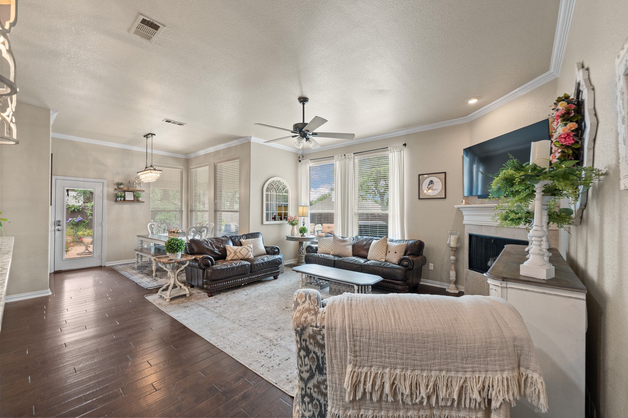 3211 Golden Oaks Circle Granbury TX 76049