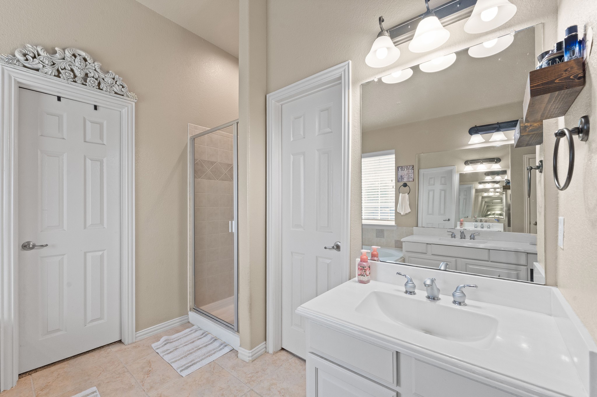 3211 Golden Oaks Circle Granbury TX 76049
