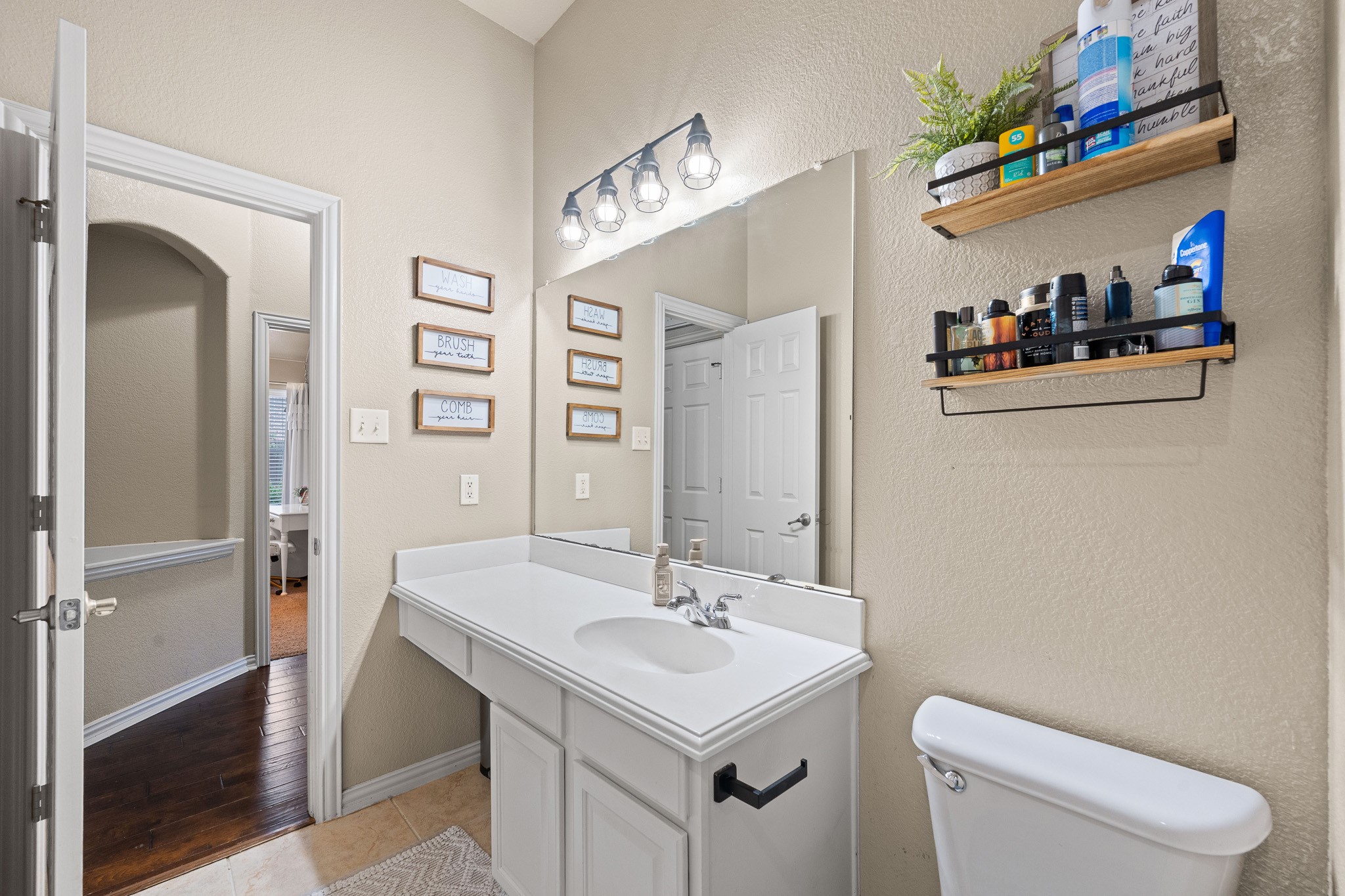 3211 Golden Oaks Circle Granbury TX 76049