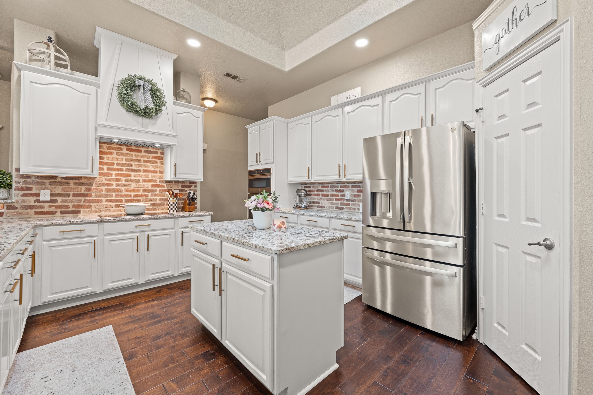 3211 Golden Oaks Circle Granbury TX 76049