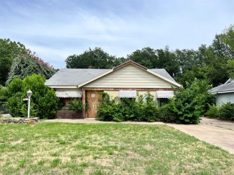 636 Schieme Street River Oaks TX 76114