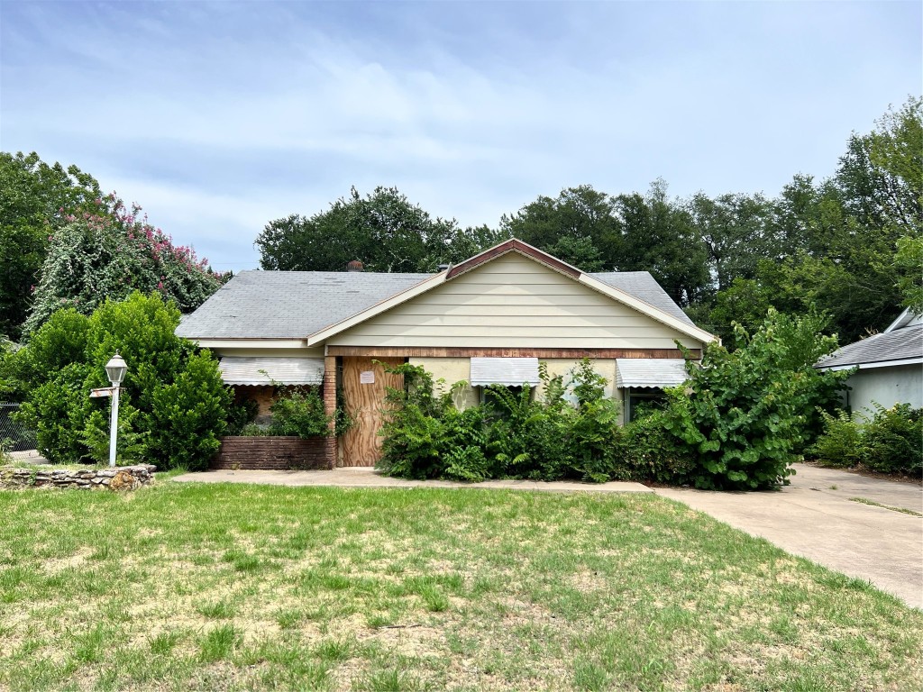 636 Schieme Street River Oaks TX 76114