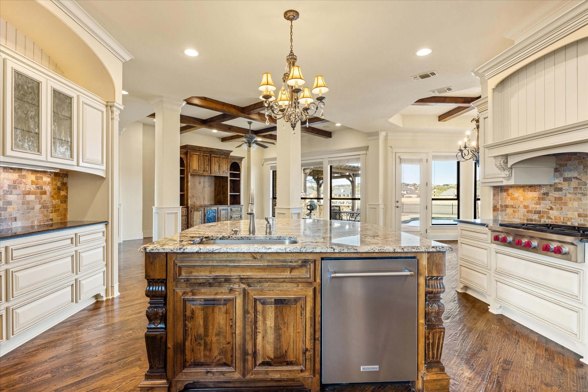 1204 E Scandinavian Court Granbury TX 76048