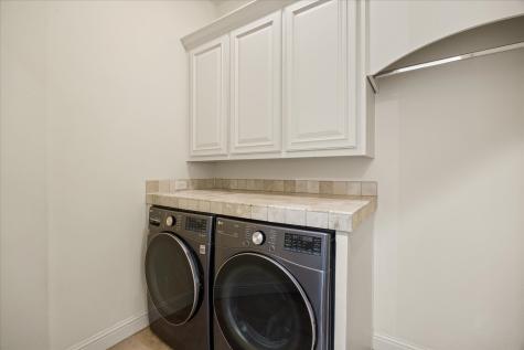 1204 E Scandinavian Court Granbury TX 76048