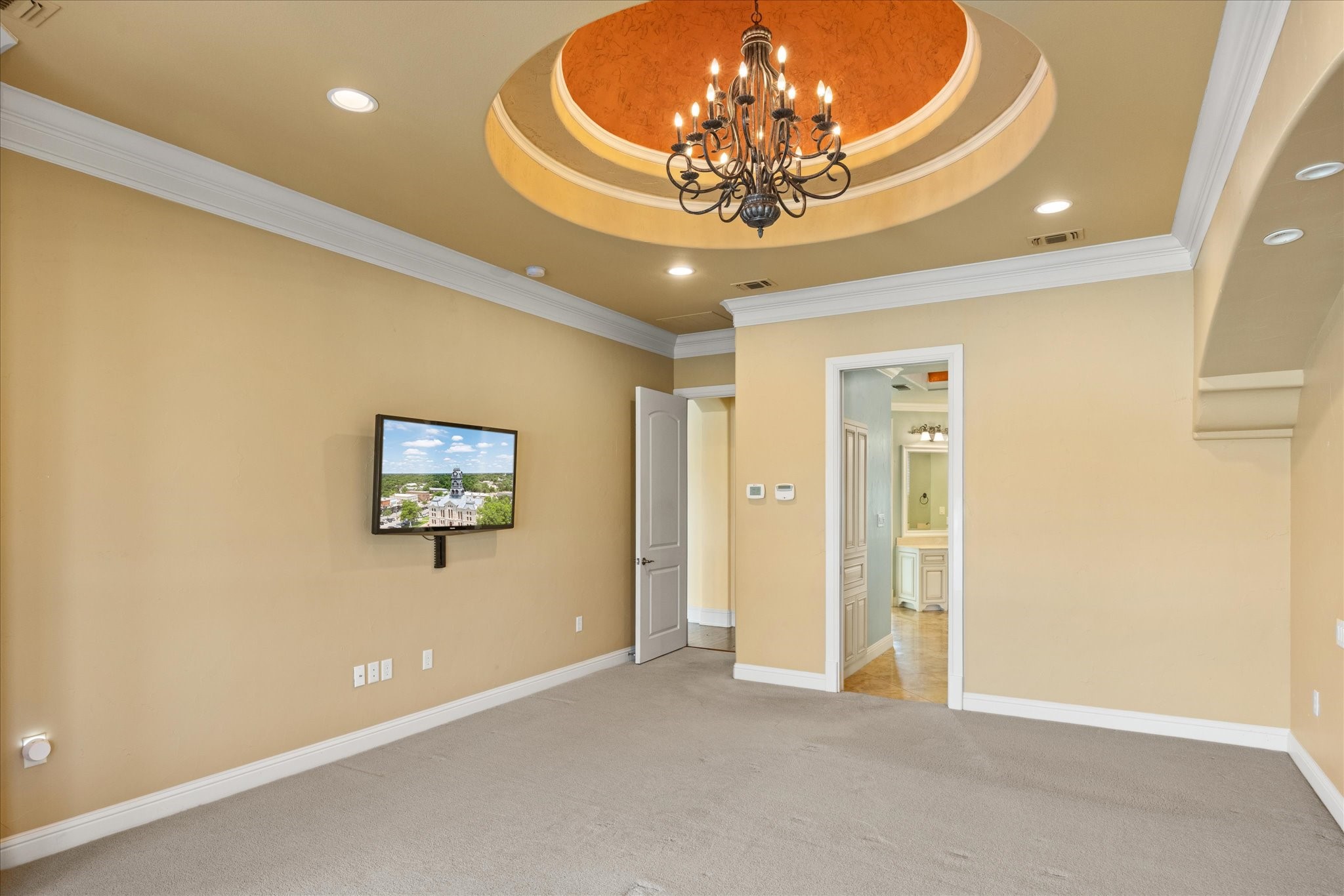 1204 E Scandinavian Court Granbury TX 76048