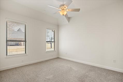 1204 E Scandinavian Court Granbury TX 76048
