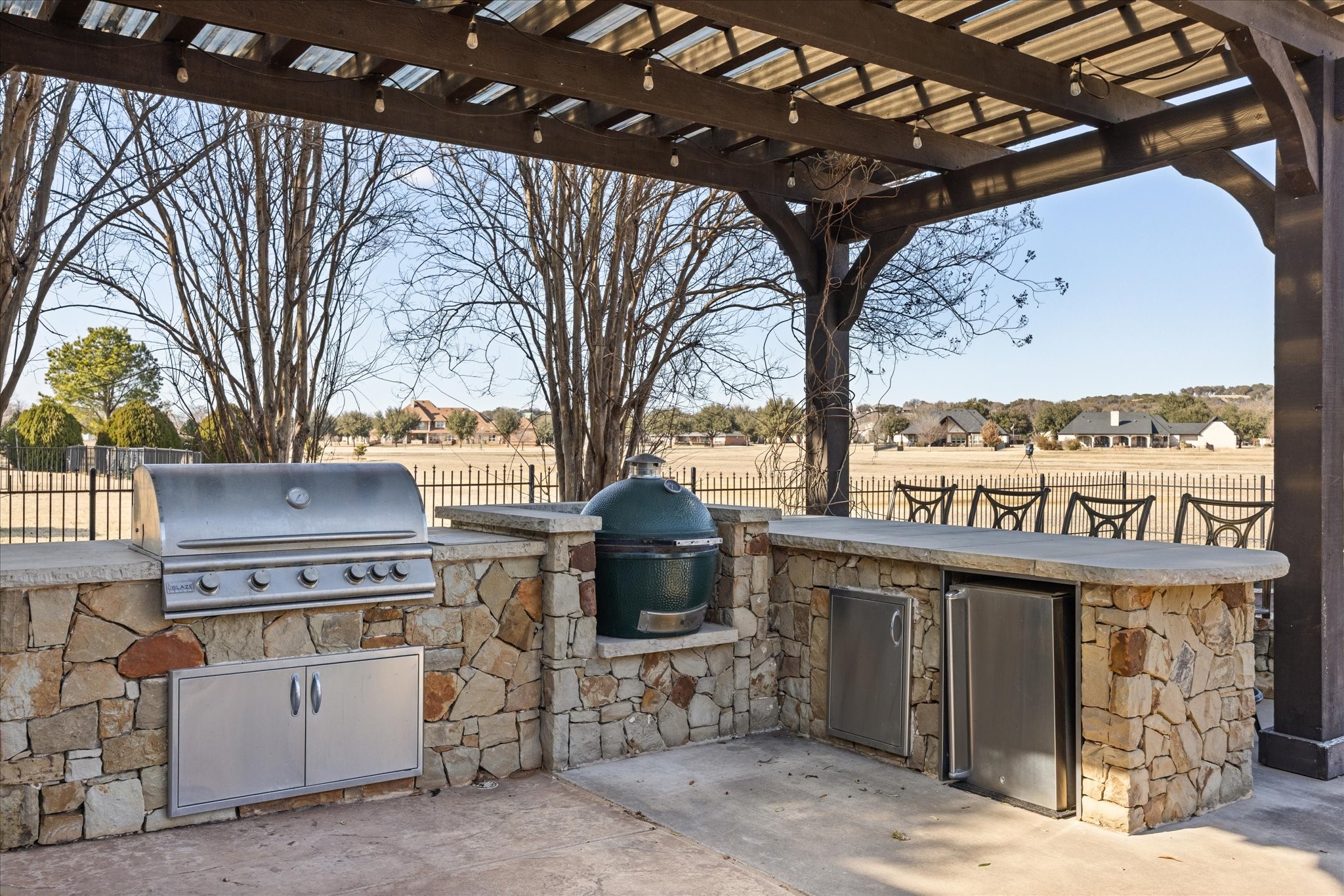 1204 E Scandinavian Court Granbury TX 76048