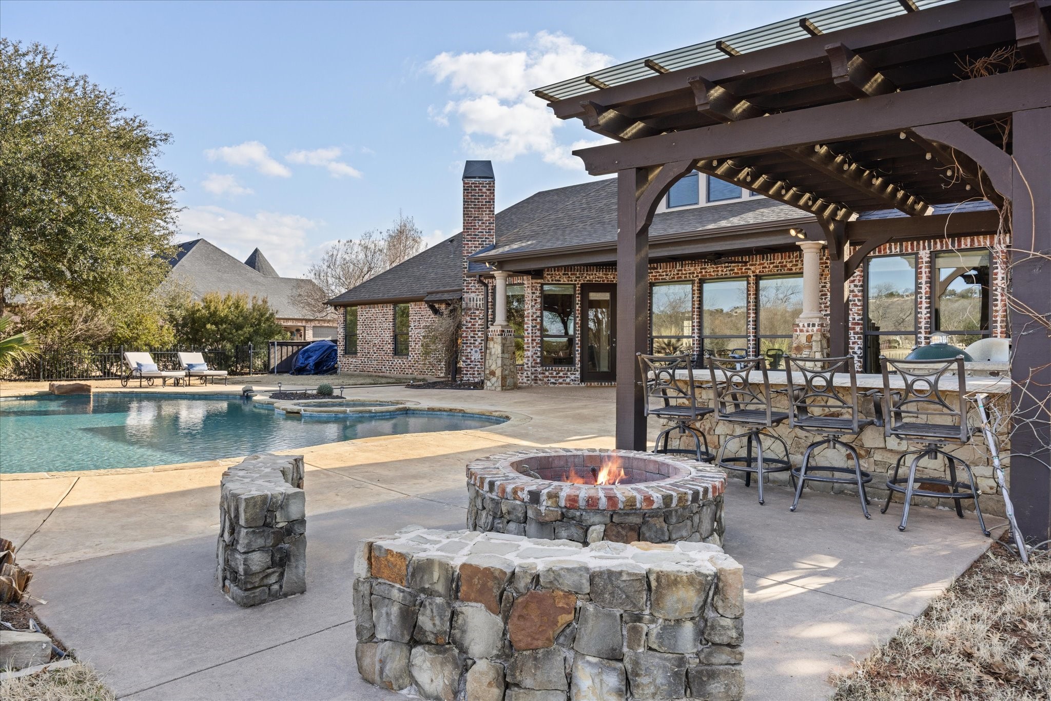 1204 E Scandinavian Court Granbury TX 76048