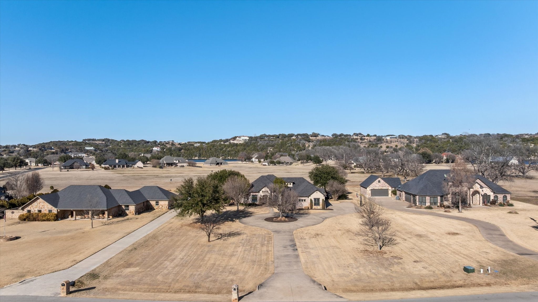 1204 E Scandinavian Court Granbury TX 76048