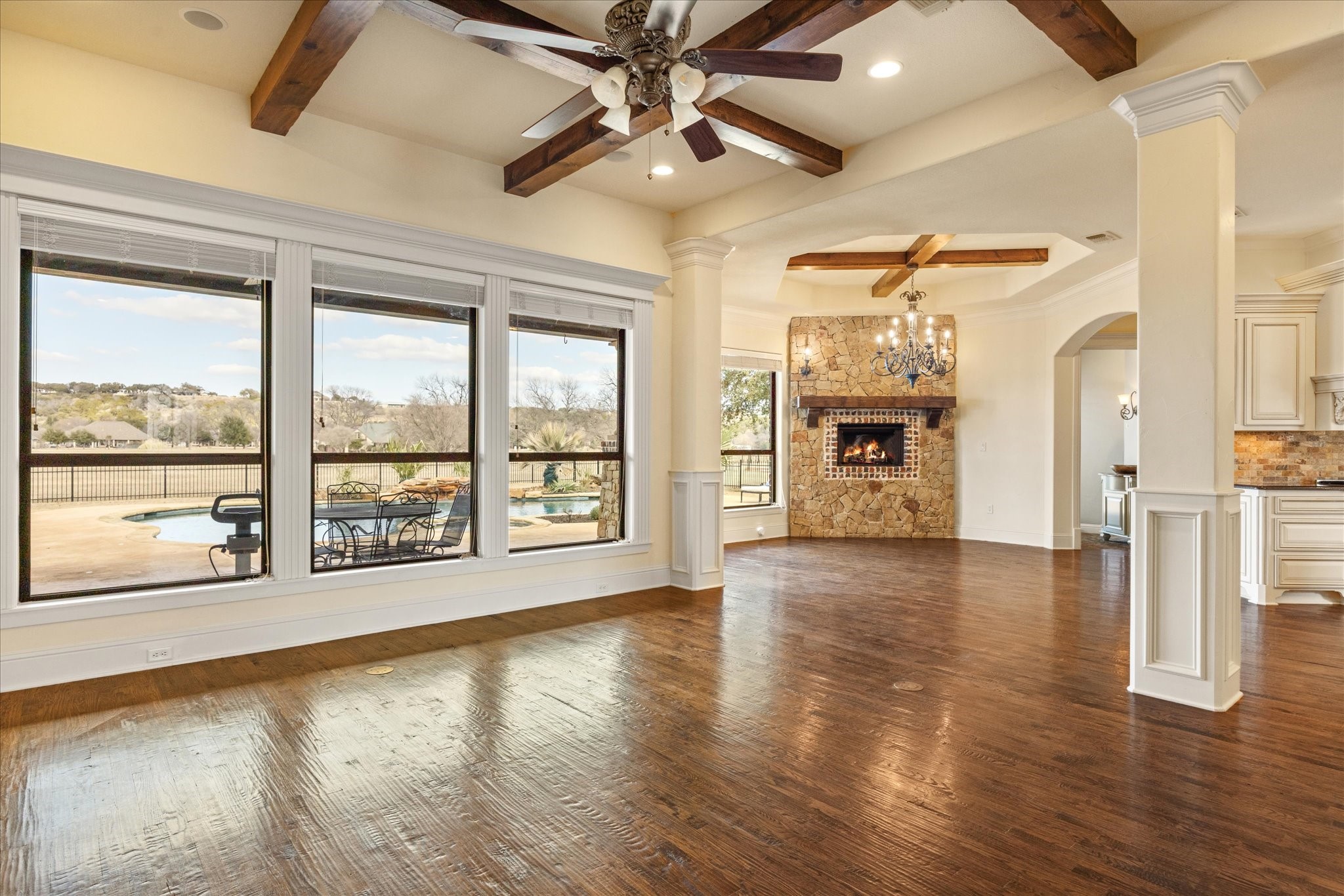 1204 E Scandinavian Court Granbury TX 76048