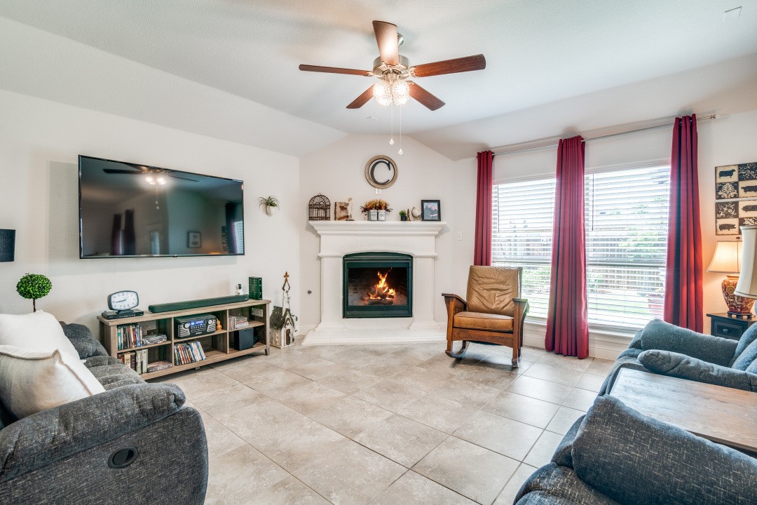 324 Jefferson Lane Fate TX 75189