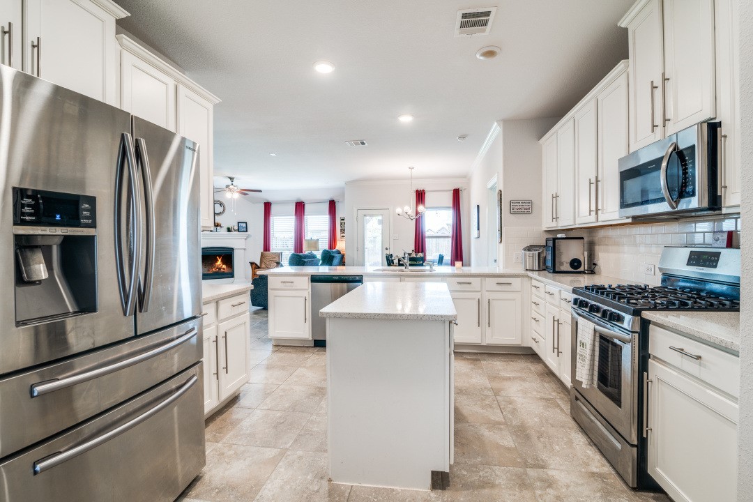 324 Jefferson Lane Fate TX 75189